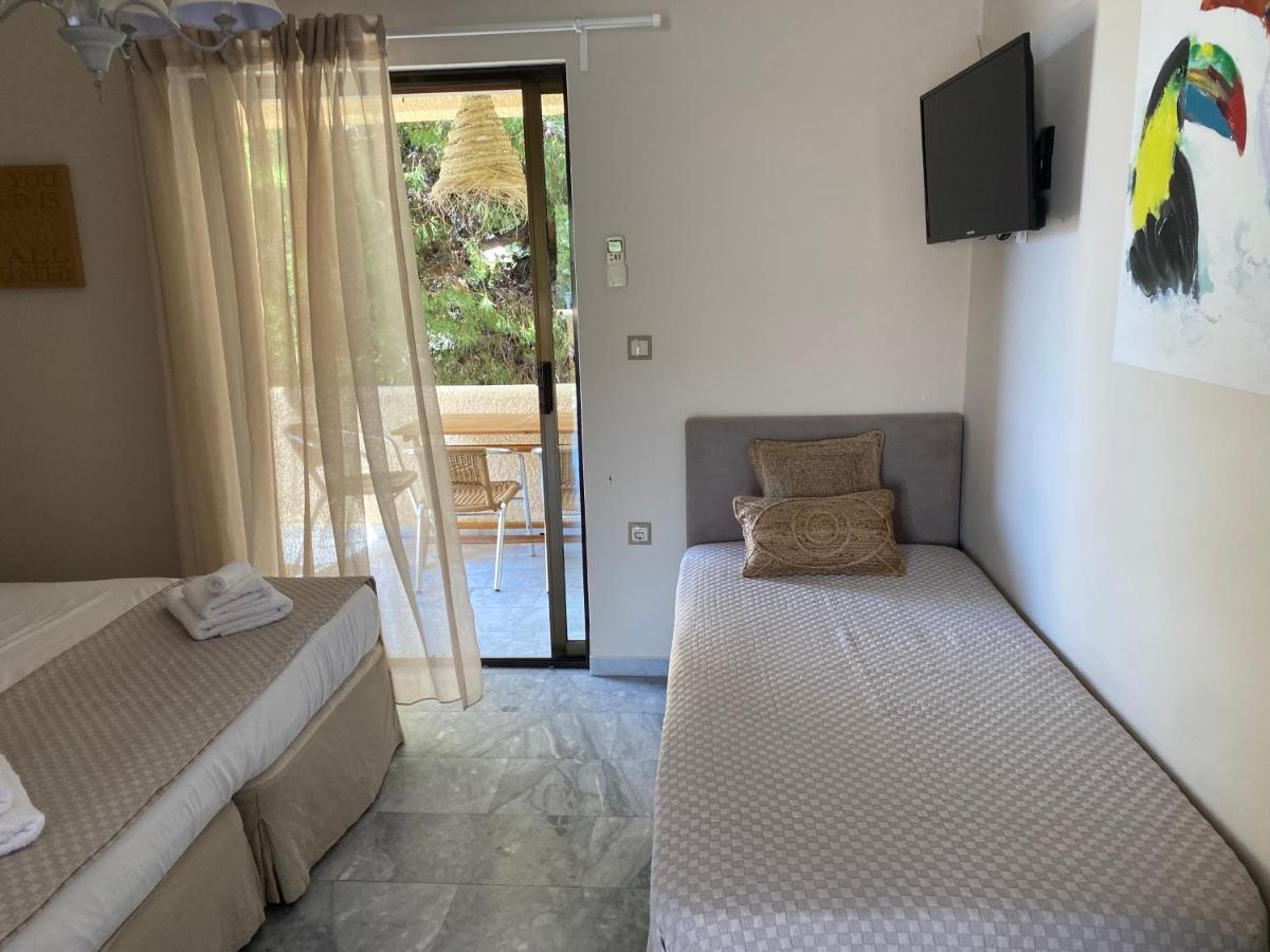 Aelia Houses Agia Marina  Экстерьер фото